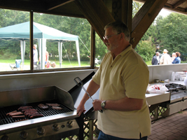 Elie at shabbatannual picnic